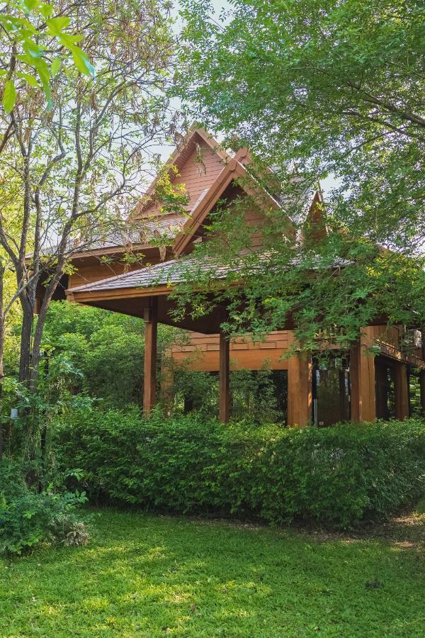 Vanasin Residence Tak Exterior photo