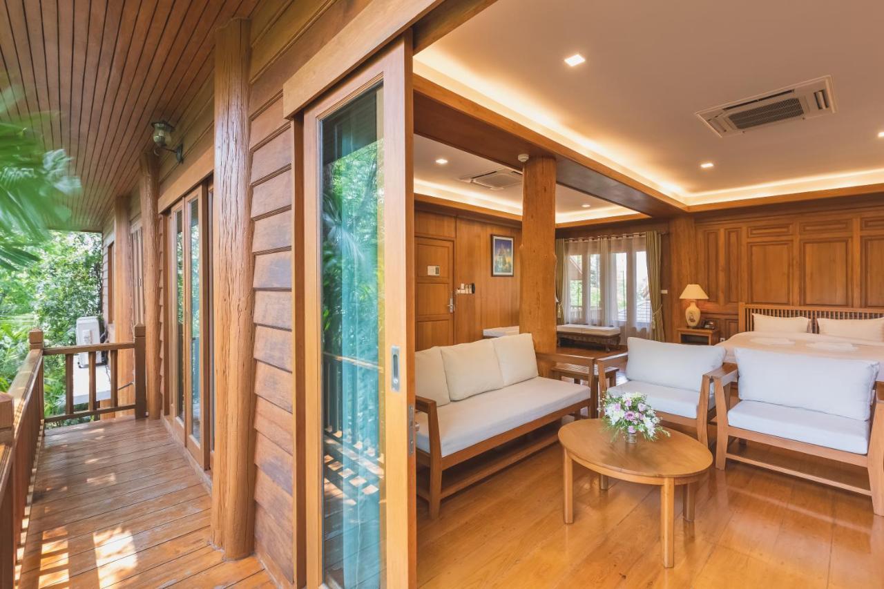 Vanasin Residence Tak Exterior photo